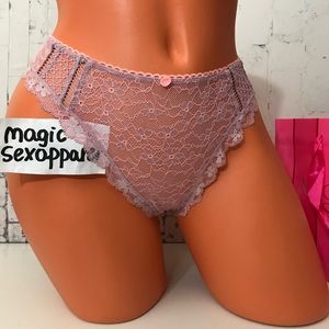 VICTORIA’S SECRET L XL DREAM ANGELS THONG PANTY